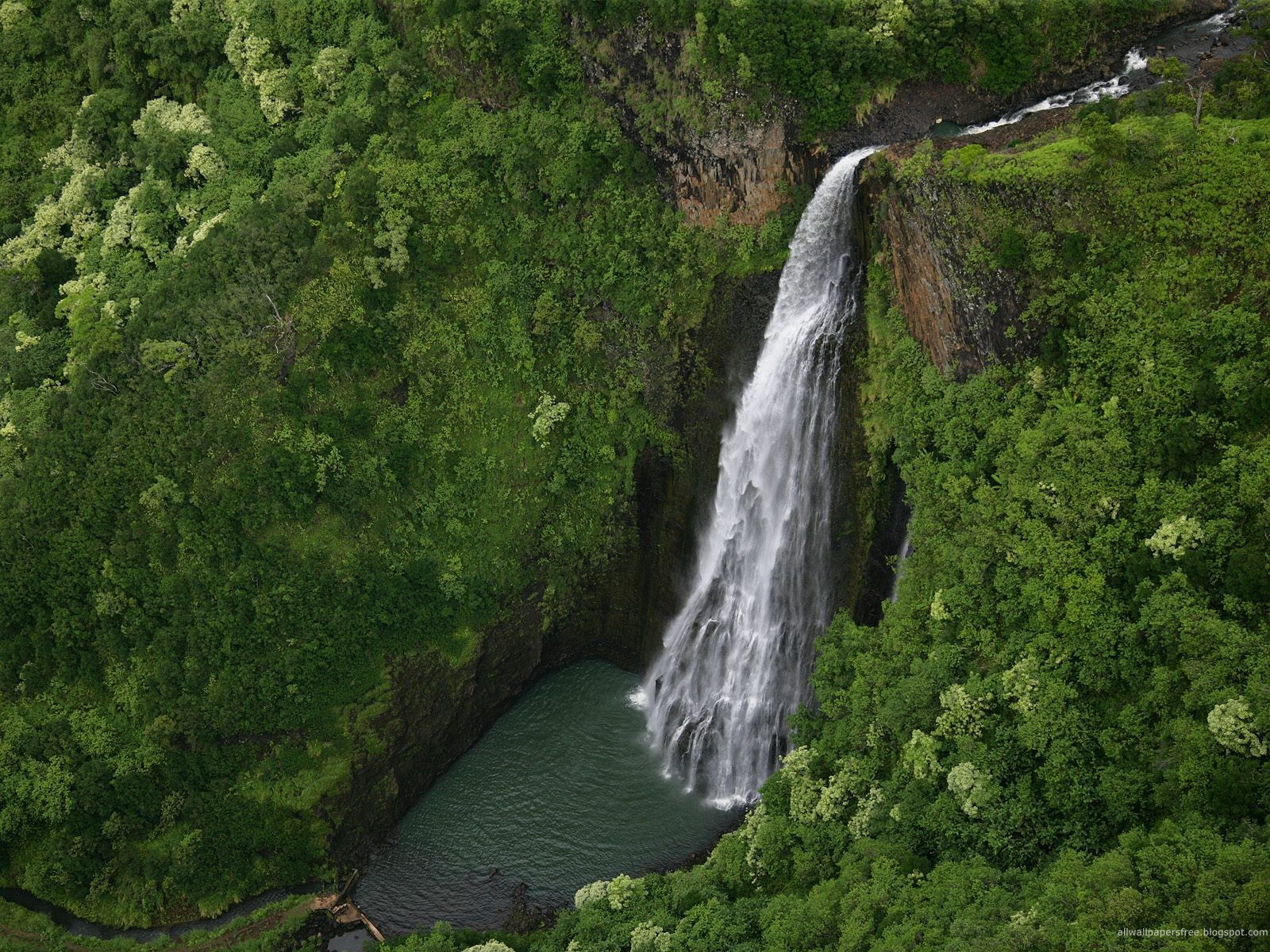 Animated Waterfall Wallpaper For Desktop