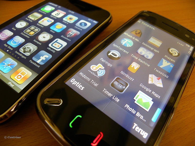 Iphone 3gs Vs Iphone 3g Comparison