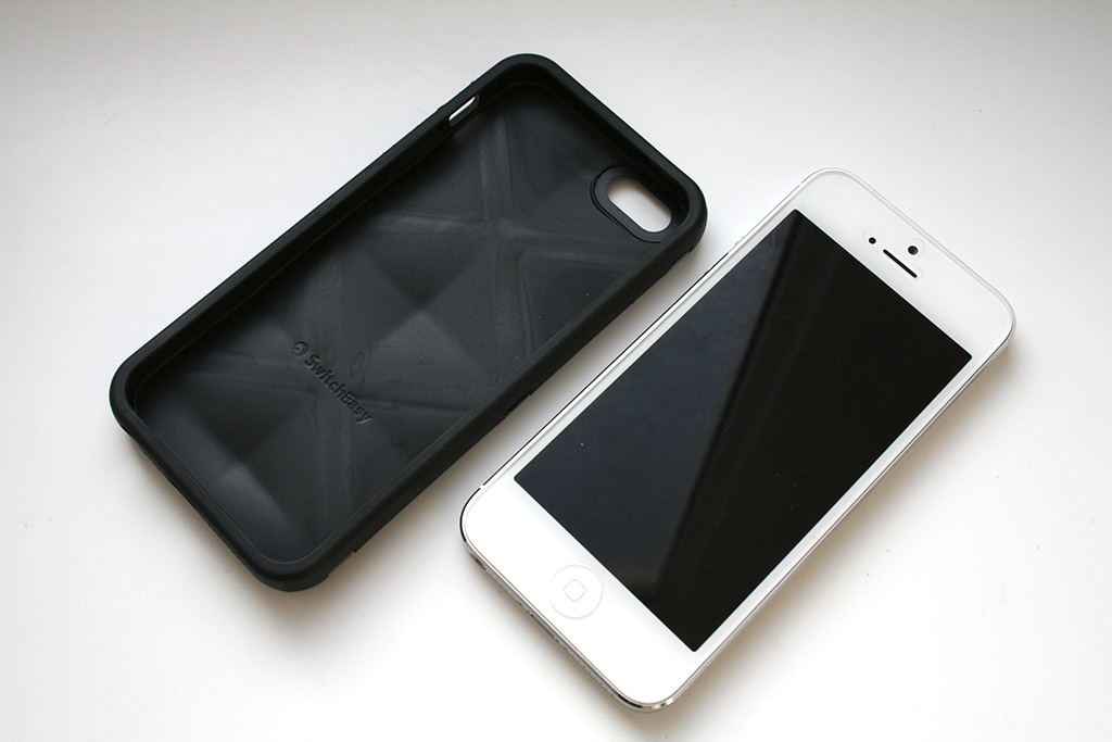 Iphone 5 White Vs Black Reviews