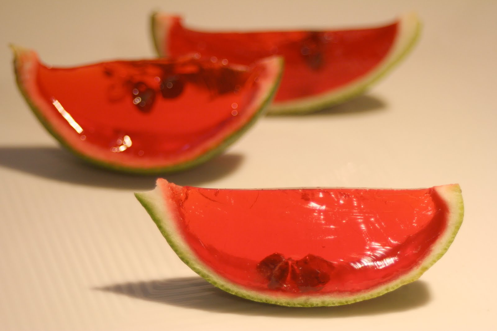 Jello Watermelon Slices