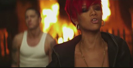 Rihanna And Eminem Love The Way You Lie Video